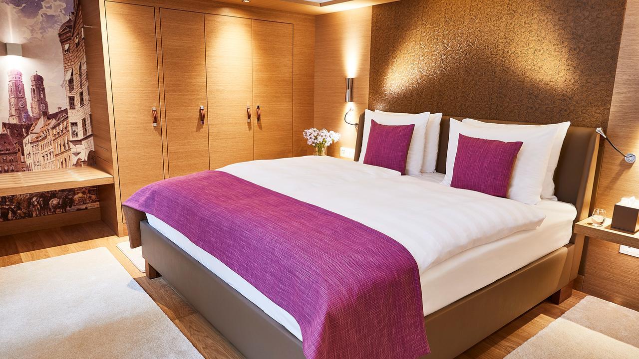 Hotel Vier Jahreszeiten Kempinski 5*